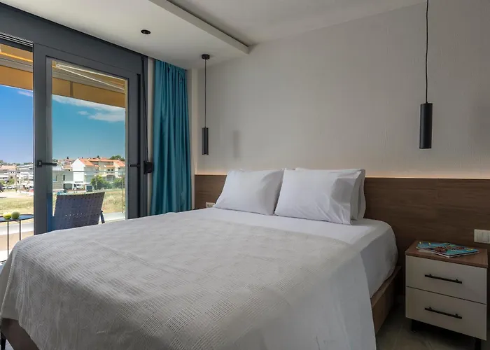 Vanesa Luxury Apartamento Flogita