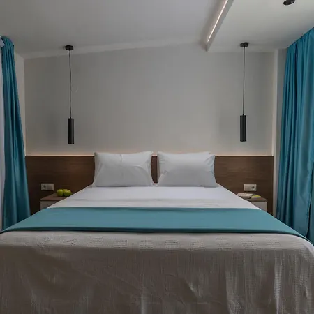 Vanesa Luxury Apartment Flogita